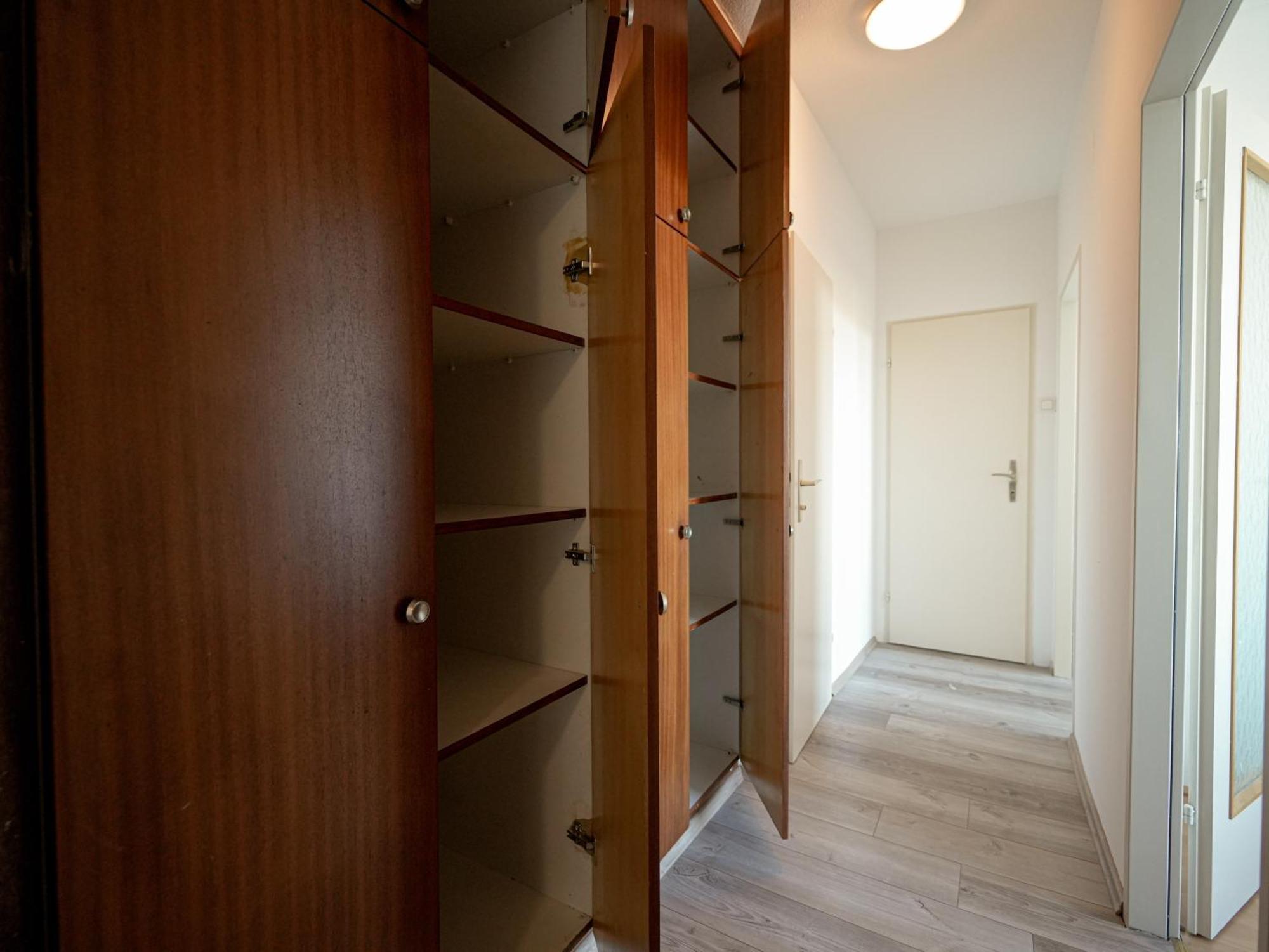 Spacious Apartments With View & Free Parking 비너노이슈타트 외부 사진