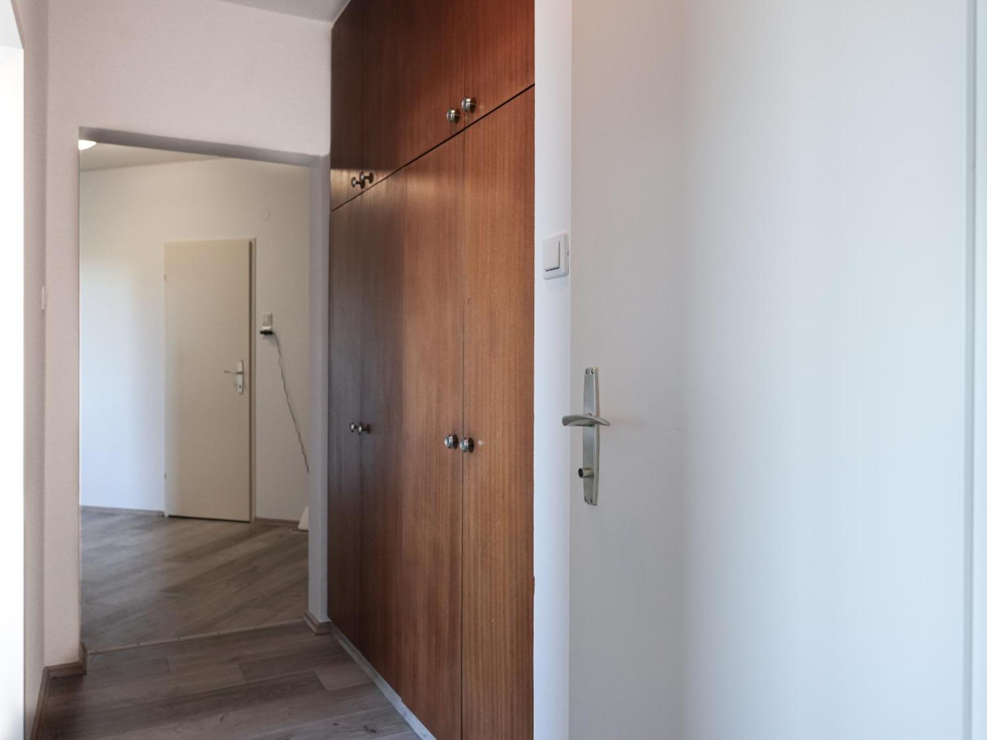 Spacious Apartments With View & Free Parking 비너노이슈타트 외부 사진