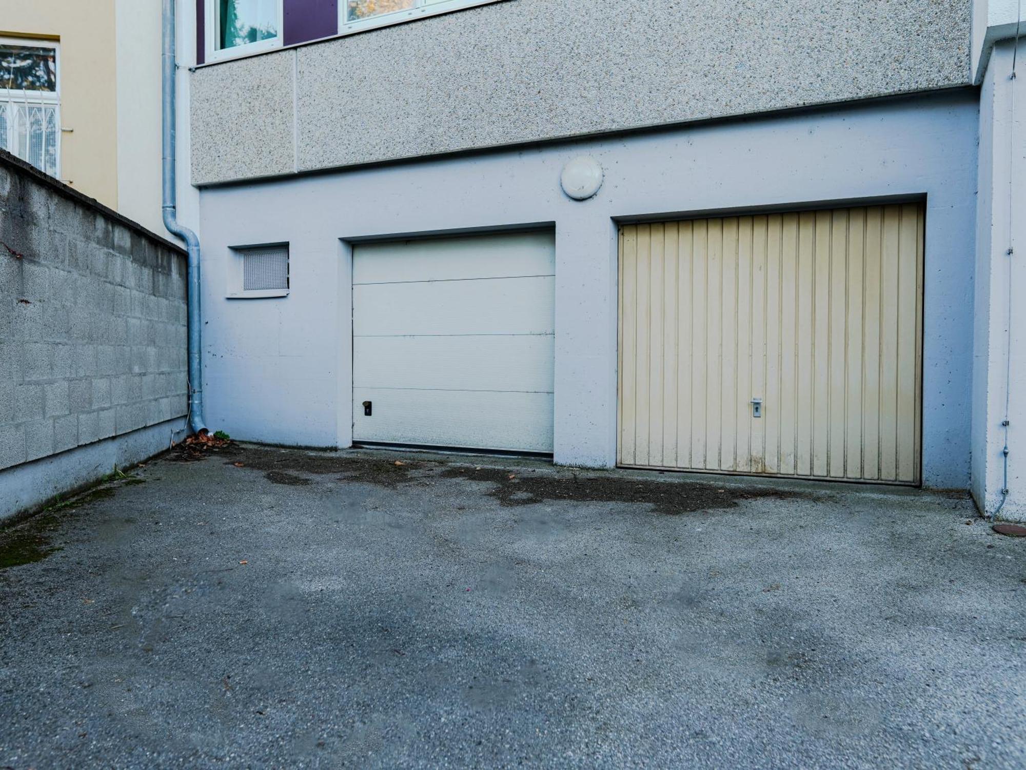 Spacious Apartments With View & Free Parking 비너노이슈타트 외부 사진